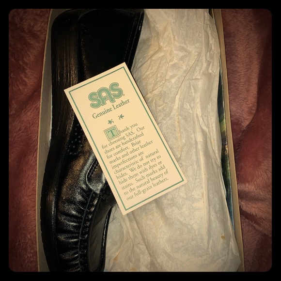 Vintage Sas Footwear - Picture 1 of 6